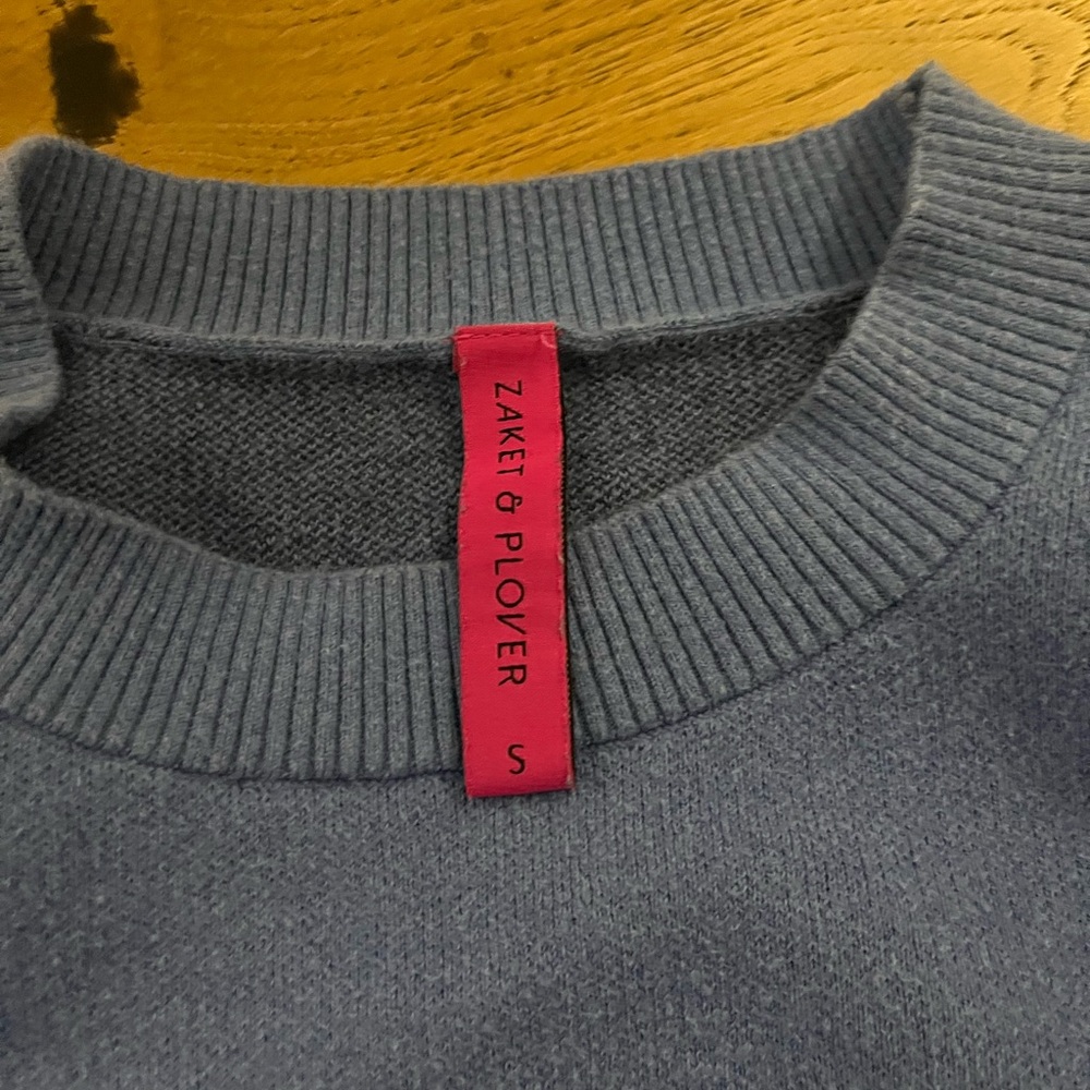 Blue Heart Pattern Sweater - Picture 2 of 3